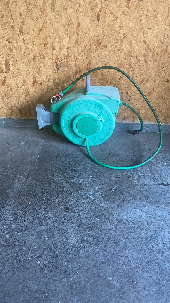 A VENDRE 2 dévidoirs eau HOZELOCK 10m et 20m, Enlèvement, Utilisé, Dévidoir