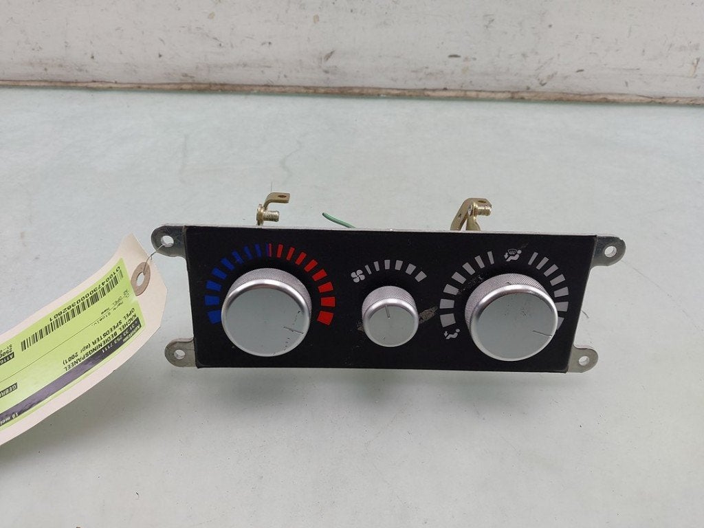 PANNEAU DE COMMANDE CHAUFFAGE CLIMATISATION Opel Speedster, Opel, Opel Automobile GmbH, Utilisé, Kontakt-opel@opel.com