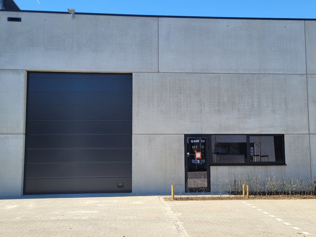 KMO unit te huur in Ranst dicht bij op- en afritten Massenho, Immo, Overige soorten, Direct bij eigenaar, 216 m², Broechem