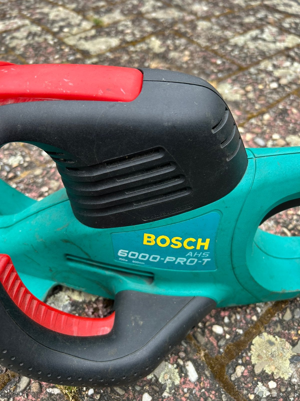 Heggenschaar mes lengte 65cm, Enlèvement, Utilisé, Électrique, Bosh