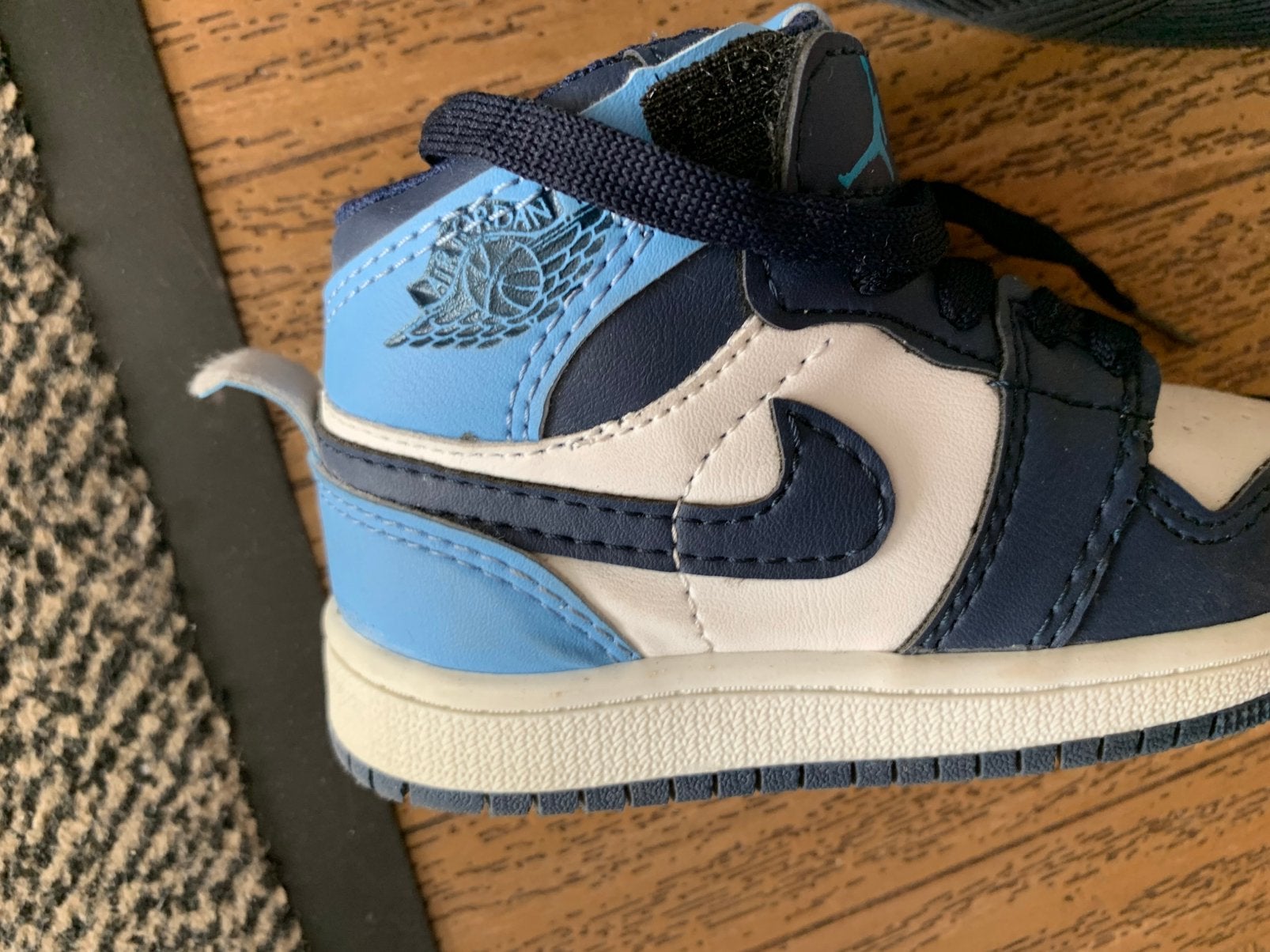 Baskets t25, Enlèvement ou Envoi, Comme neuf
