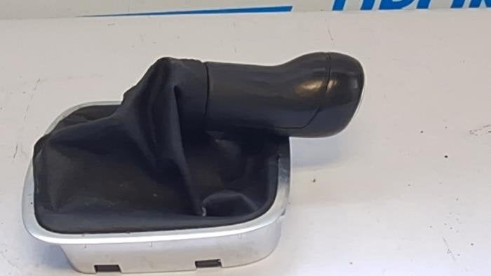 Enveloppe levier de vitesse d'un Volkswagen Polo, Volkswagen, -, 3 mois de garantie, Utilisé