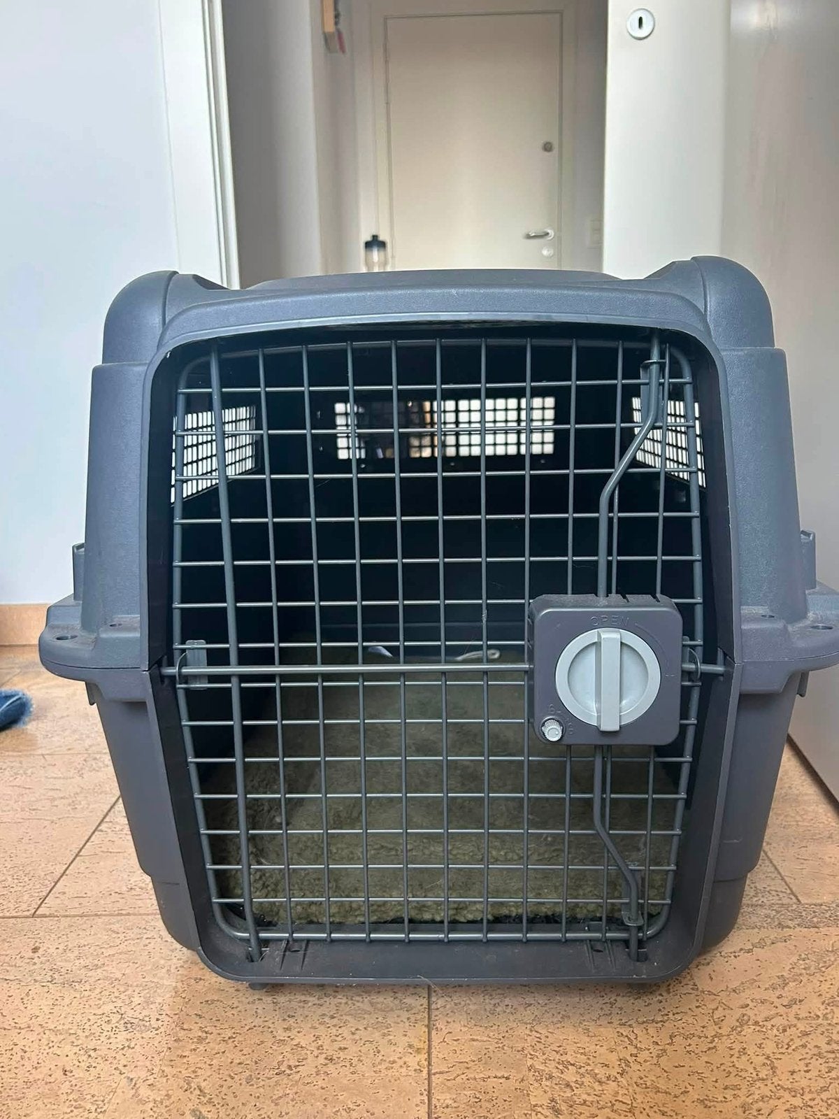 Honden transportbox te koop, Dieren en Toebehoren, Transportboxen, Ophalen, Zo goed als nieuw