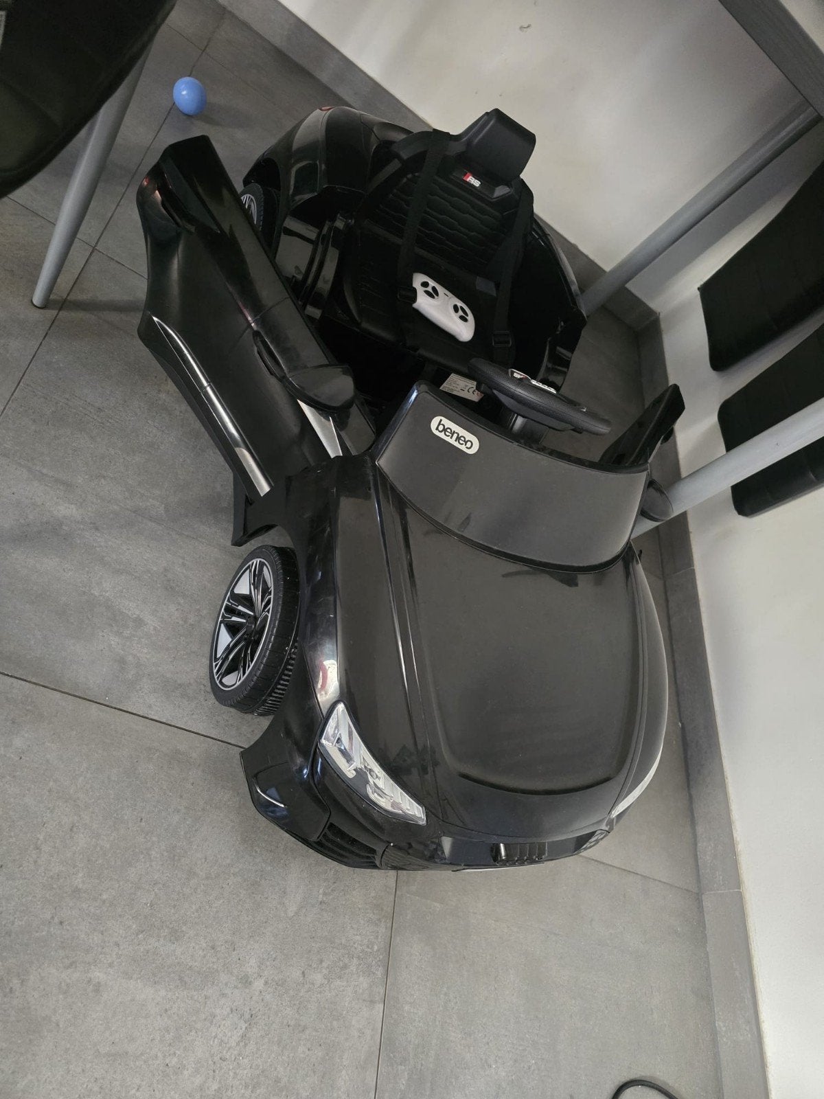 Voiture électrique pour enfant, Ophalen