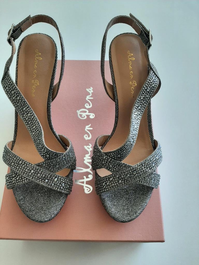 SANDALEN  "ALMA & PENA" ONGEDRAGEN, Kleding | Dames, Schoenen, ALMA & PENA, Overige kleuren, Nieuw, Sandalen of Muiltjes