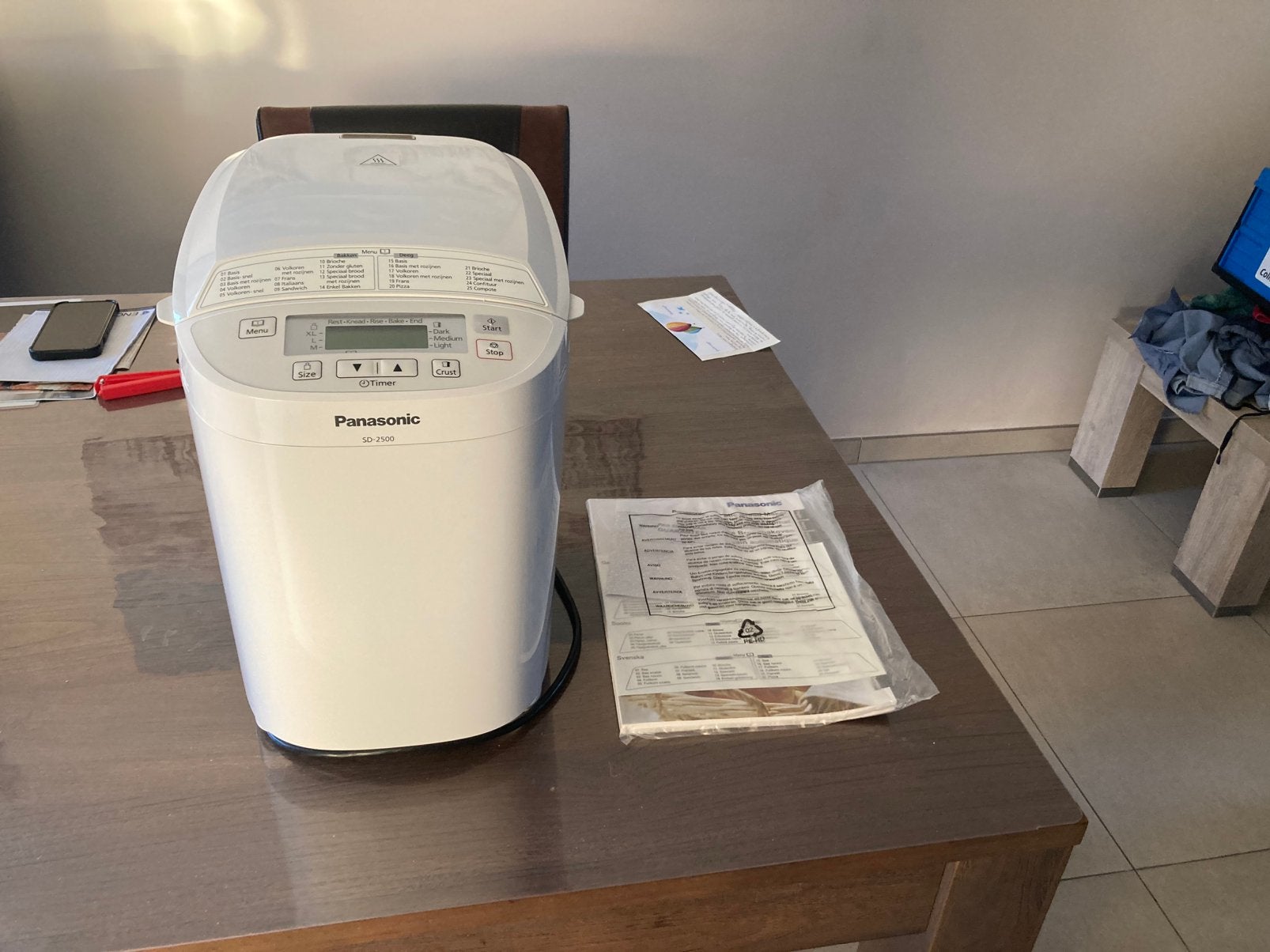 Broodbakmachine SD 2500 van PANASONIC in perfecte staat, Elektronische apparatuur, 1200 tot 1600 gram deeg, Ophalen, Zo goed als nieuw