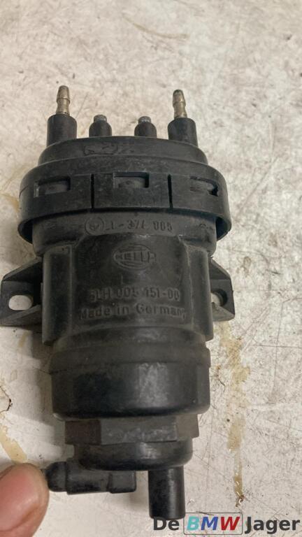 Koplampsproeier BMW 7-serie E32 1374065, Auto-onderdelen, Gebruikt, Ophalen of Verzenden, BMW, BMW
