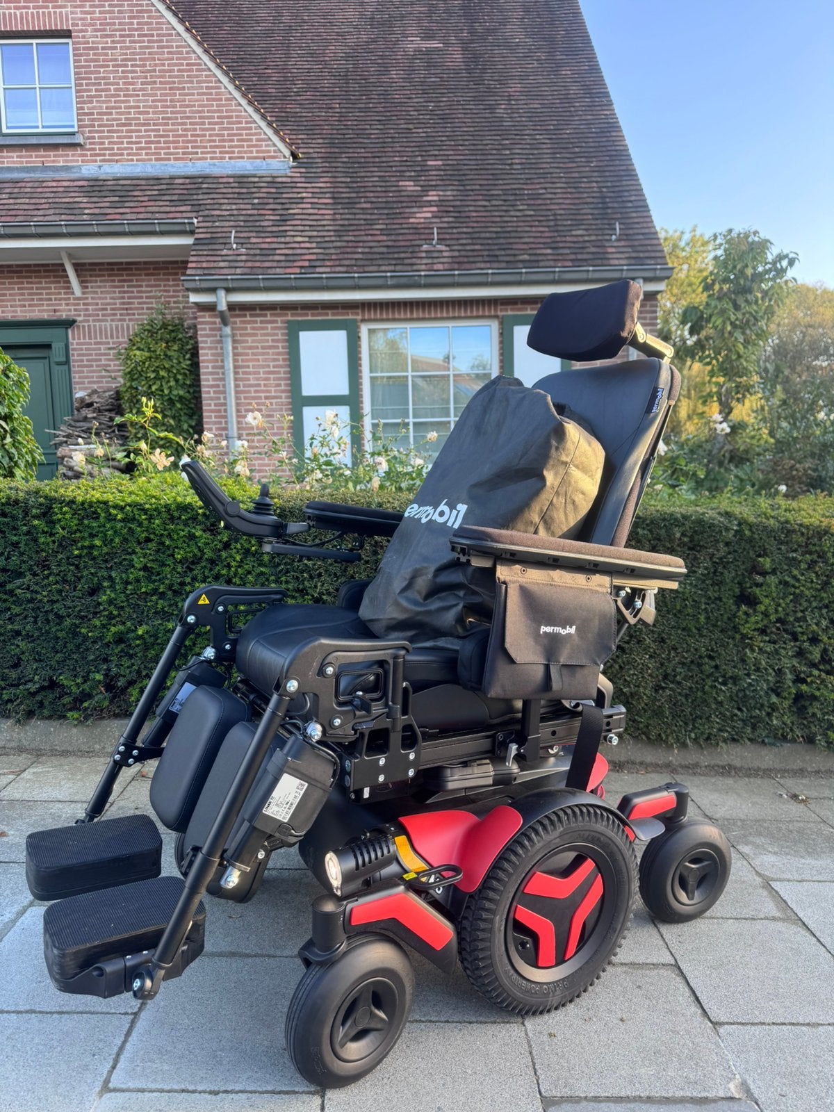 Chaise roulante Permobil M5 fauteuil électrique 2026 NEUF, Enlèvement ou Envoi, Pliant, Comme neuf, Fauteuil roulant électrique