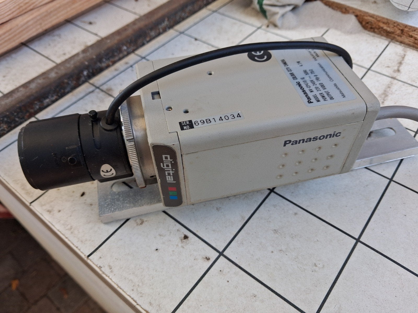 vintage proff panasonic  bewakingscamera, Audio, Tv en Foto, Ophalen, Zo goed als nieuw, Buitencamera