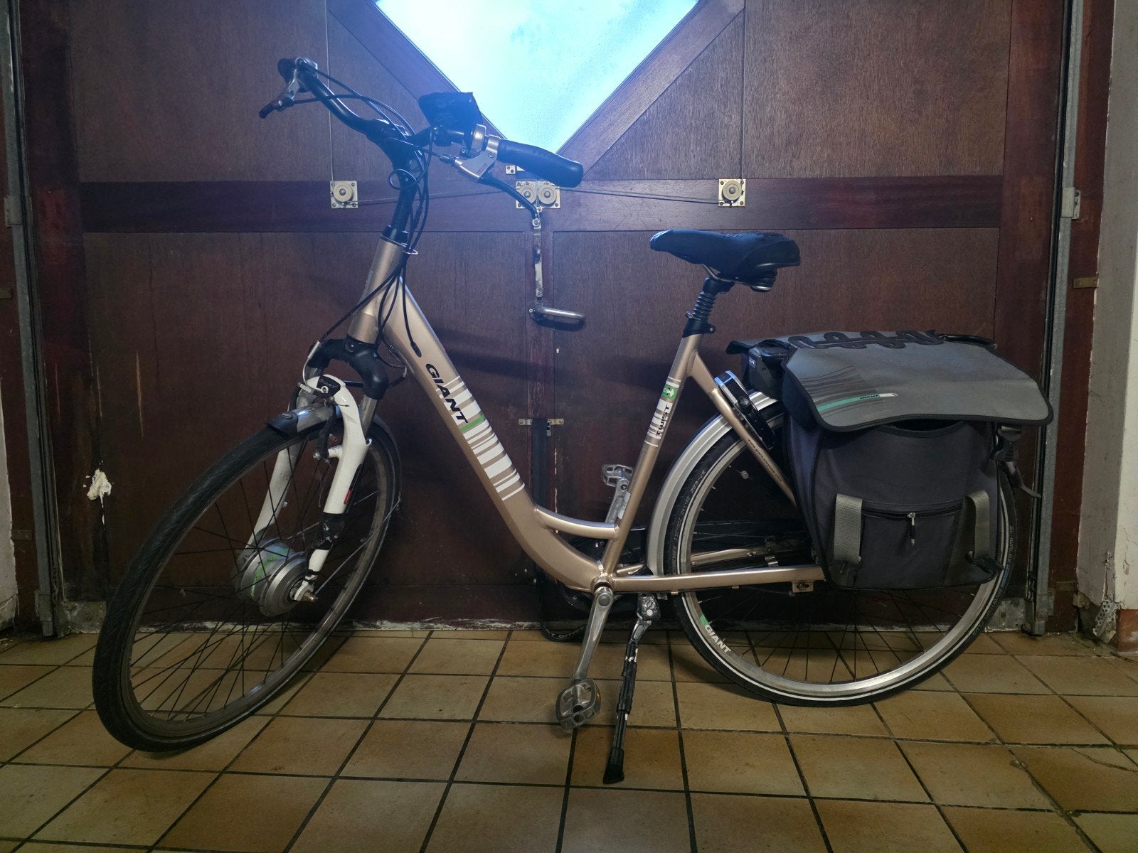 giant twist ( voor onderdelen), Ophalen, Minder dan 30 km per accu, Gebruikt, Giant