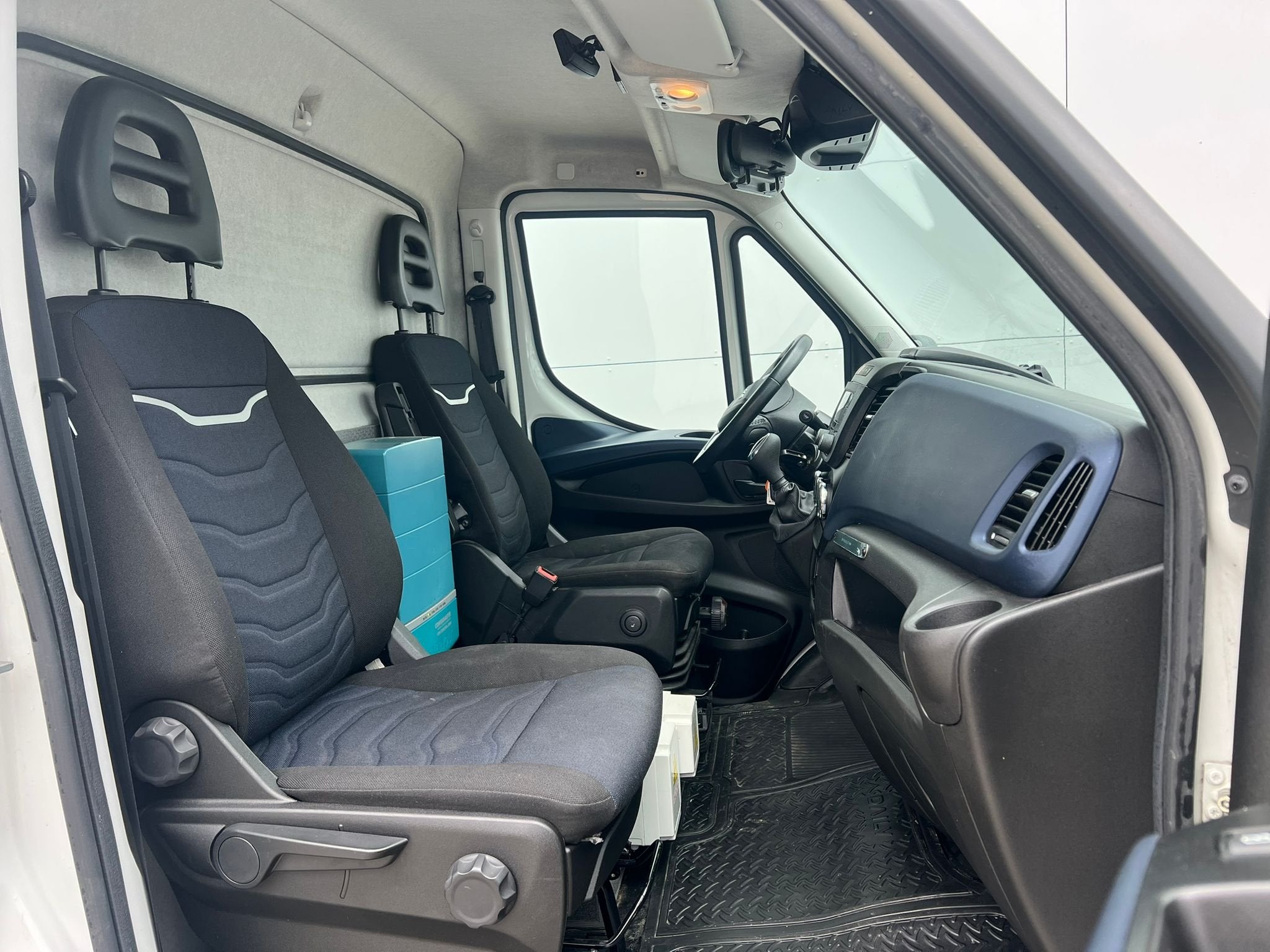 Iveco Daily 35S14 2.3 Koelwagen Automaat Carrier Pulsor 400, Autos, Achat, Euro 6, Entreprise, Iveco