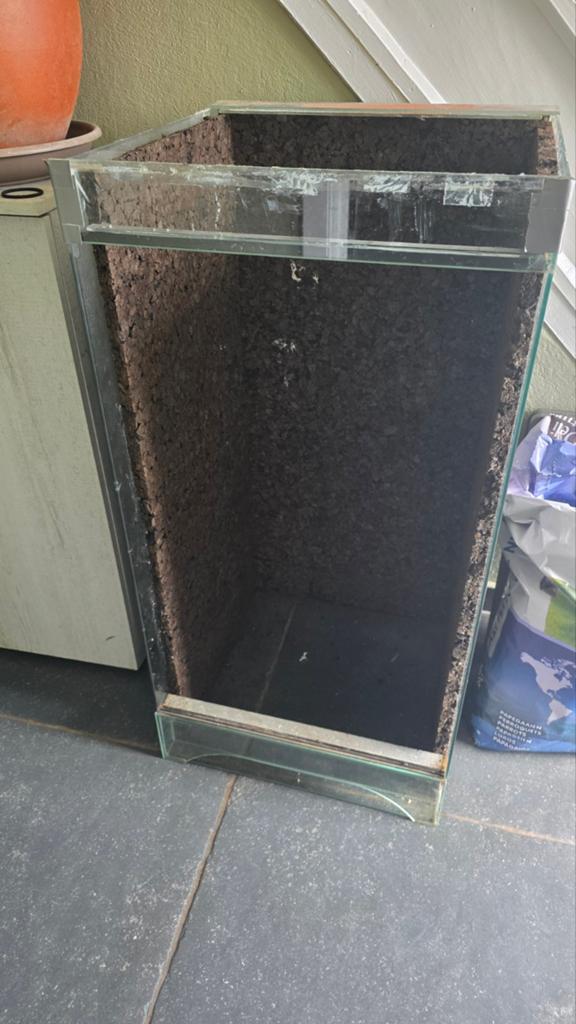 Terrarium, Ophalen
