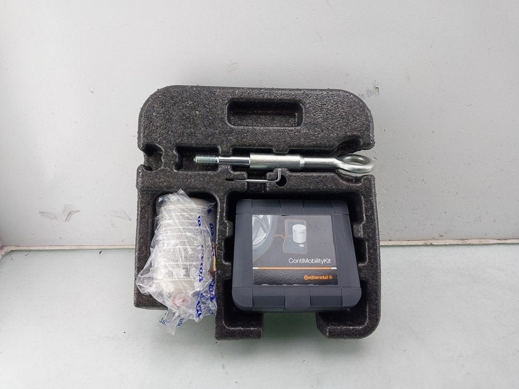 DIVERSEN Banden reparatieset V60 I (FW / GW) (|32243738|), Gebruikt, Info@volvocars.com, Volvo, Volvo Car Germany GmbH