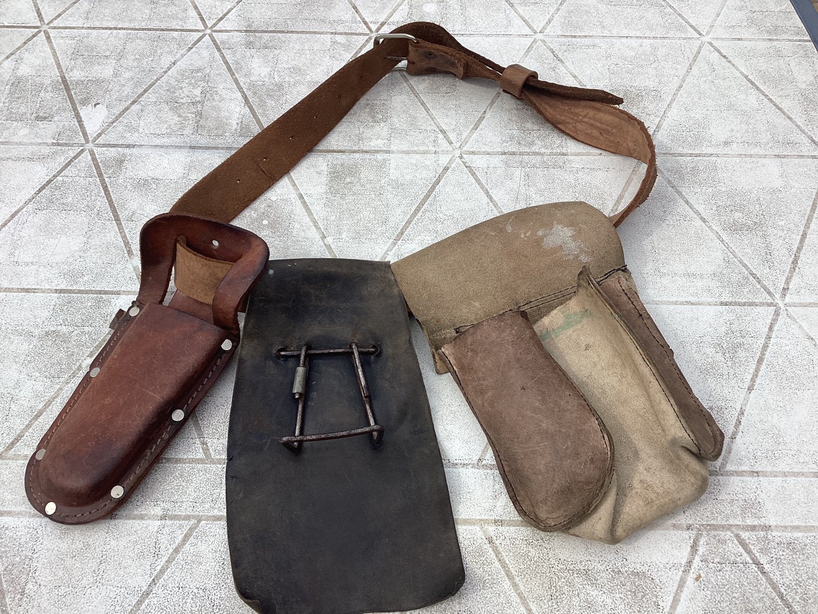 Ceinture à outils en cuir, Antiquités & Art, Enlèvement
