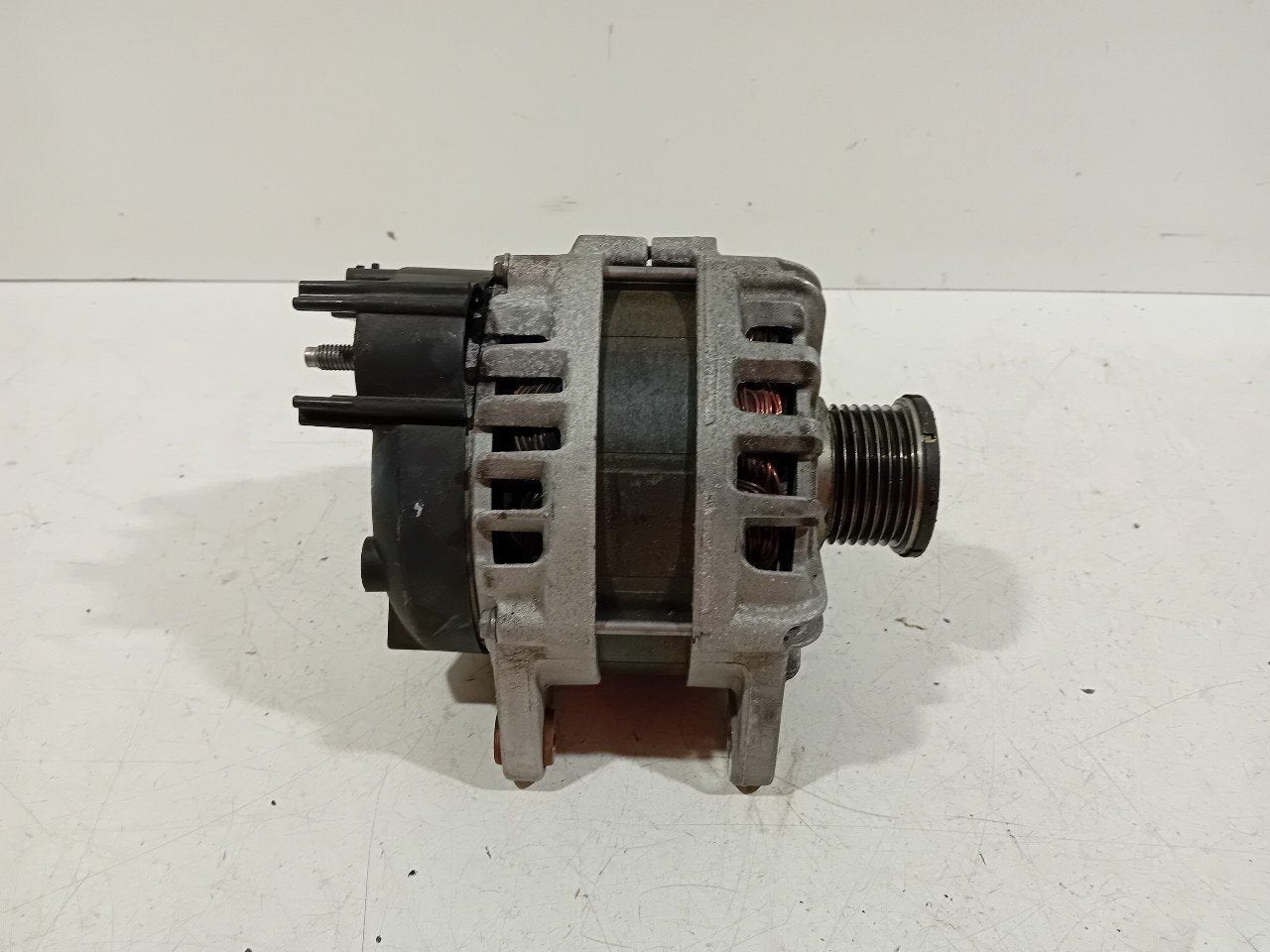 Dynamo Nissan Micra, Onderdelen@venauto.nl, Van der Ven Autorecycling B.V., Gebruikt, Ettenseweg 76, 4706 PB Roosendaal, The Netherlands