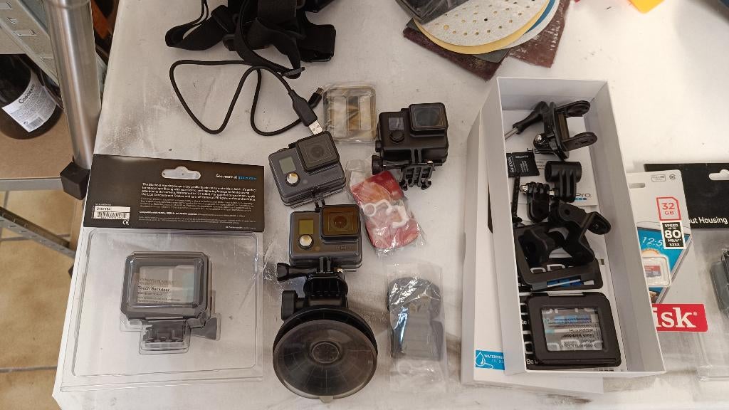 GoPro Hero+ en toebehoren, Ophalen, Zo goed als nieuw, GoPro