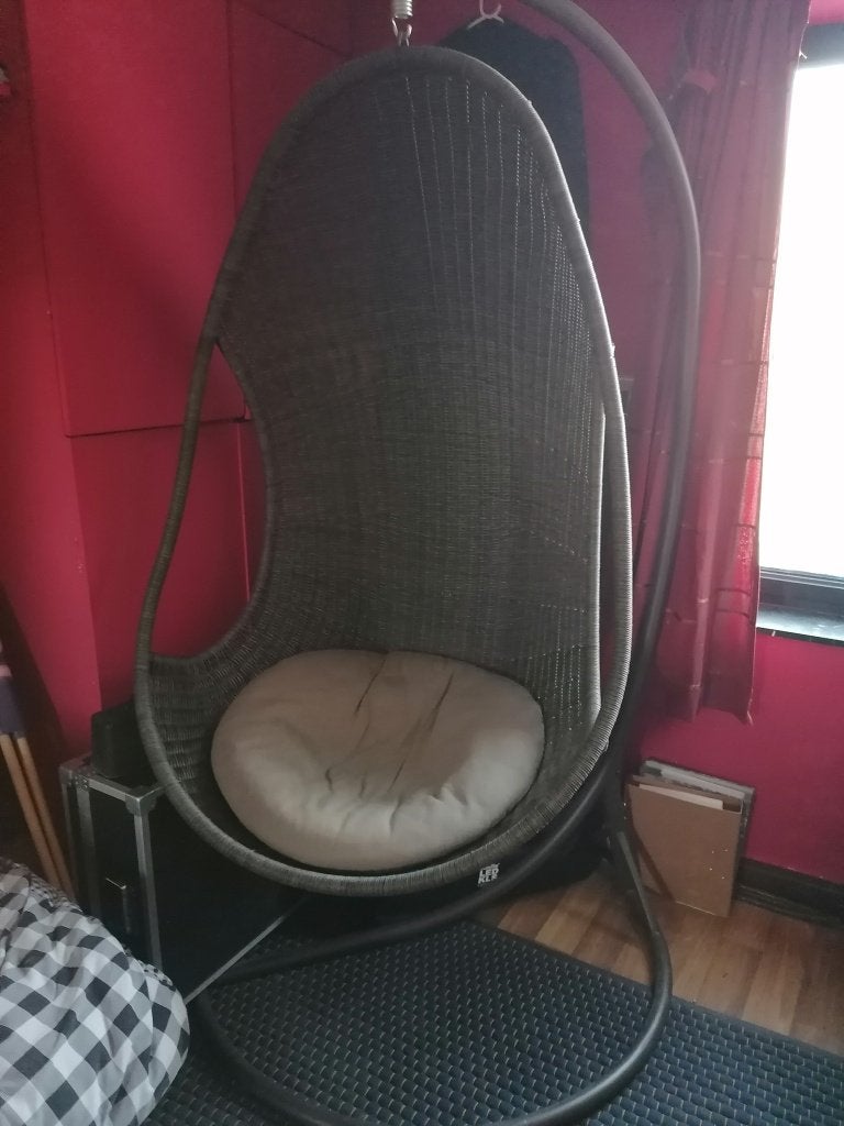 fauteuil suspendu, Enlèvement, Comme neuf