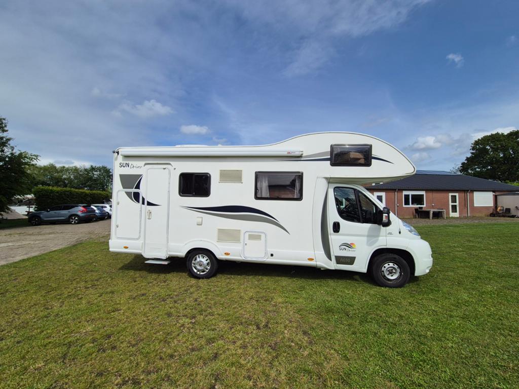 7 persoons mobilhome in Holland ( 2013 ), Caravans en Kamperen, Mobilhomes, Alkoof, Koelkast, Particulier, Luifel