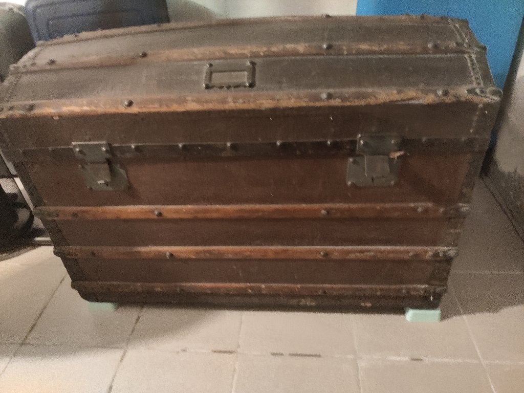100 jaar oude kist, Huis en Inrichting, Woonaccessoires | Kisten, Gebruikt, Ophalen
