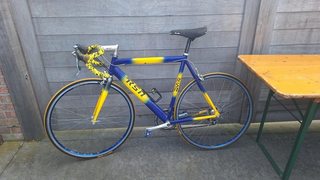 Koersfiets, Fietsen en Brommers, Ophalen