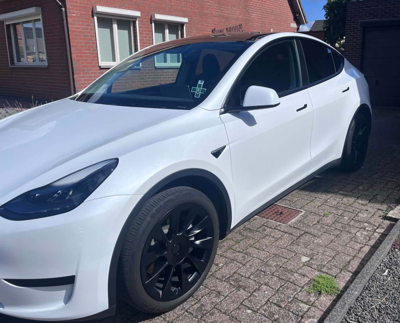 Tesla Model Y Standard Range l 06/2023 I Autopilot l BTW, Autos, Cuir, Achat, Euro 6, Noir