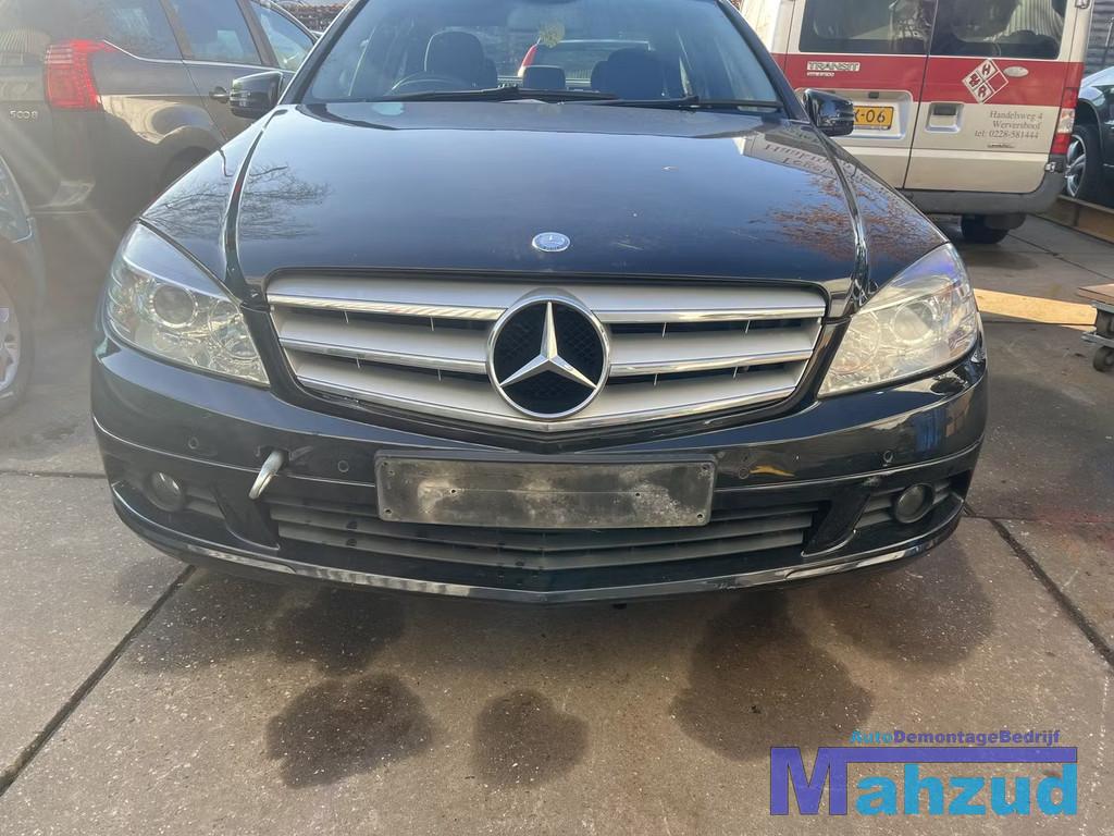 MERCEDES C KLASSE W204 ZWART 197 voorbumper 2007-2011, Mercedes-Benz AG, Pare-chocs, Mercedes-Benz, Utilisé