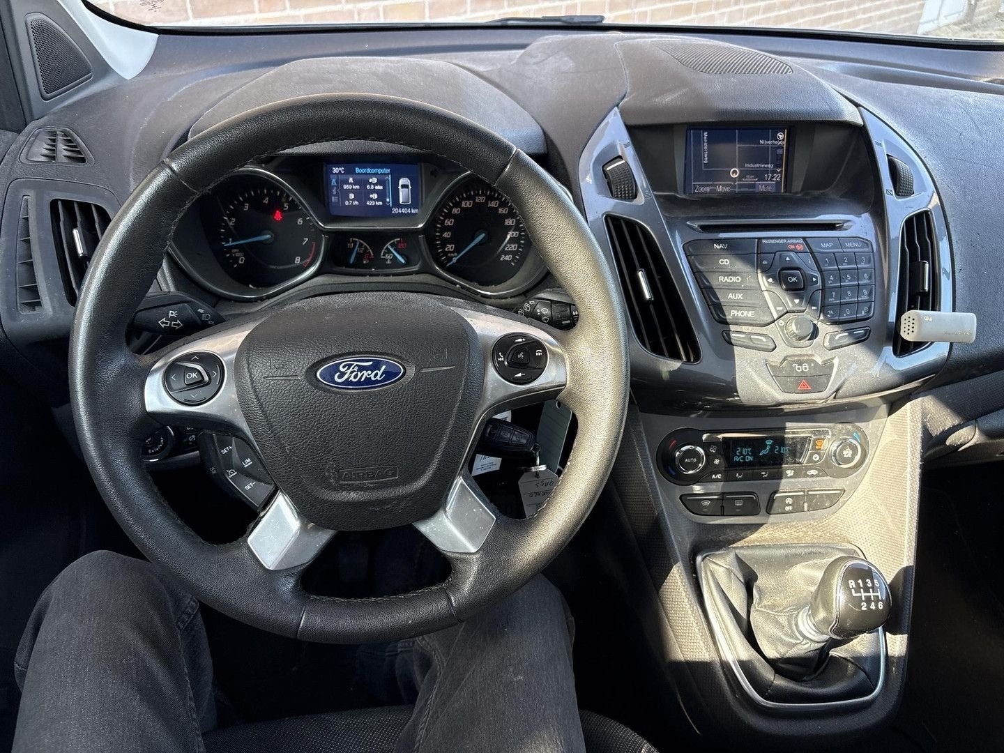Ford Tourneo Connect Compact 1.0 Titanium | Pano | Cruise |, Auto's, Ford, Monovolume, 129 g/km, Handgeschakeld, Zilver of Grijs