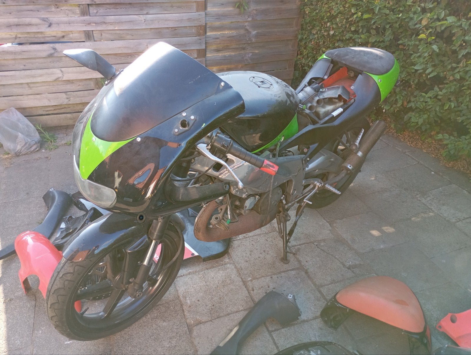 Aprillia rs 125 2takt,alles goed lezen aub  projectje,!!!, 125 cc, 11 kW of minder, 1 cilinder, Sport