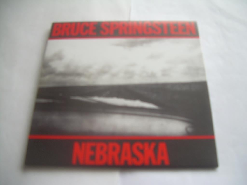 CD - BRUCE SPRINGSTEEN - NEBRASKA, Cd's en Dvd's, Ophalen of Verzenden, 1970 - 1979, Zo goed als nieuw