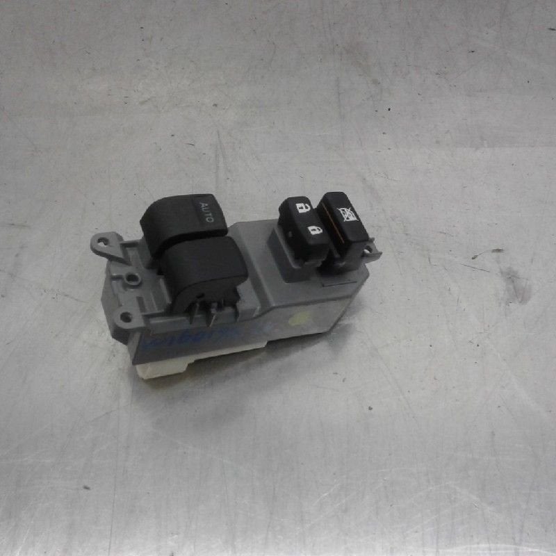 COMMUTATEUR VITRES ELECTRIQUES Toyota Yaris II (P9), Utilisé, Toyota