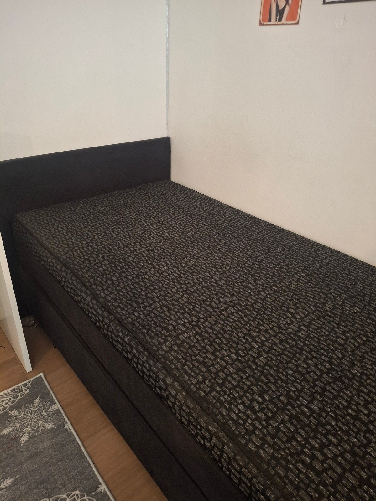 Boxspring van Weba, Enlèvement