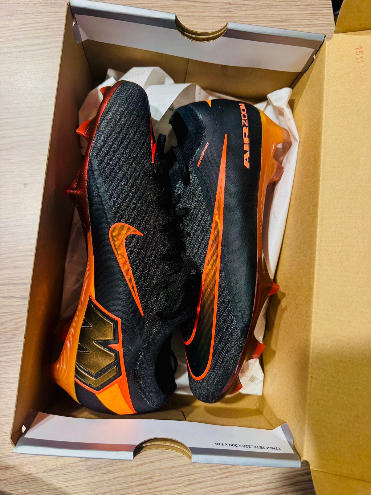 Nike Air Zoom Mercurial Vapor 16 Elite FG Black/Hyper C, Ophalen of Verzenden, Zo goed als nieuw
