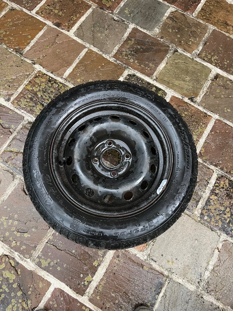 Pneus hiver montés sur jantes, Enlèvement