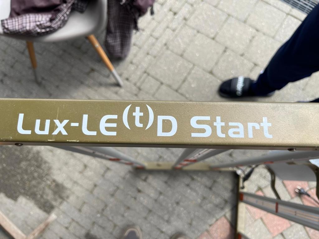 Lux-Le(t)D Star LED  groeilamp – professioneel, Doe-het-zelf en Bouw, Steigers, Ophalen