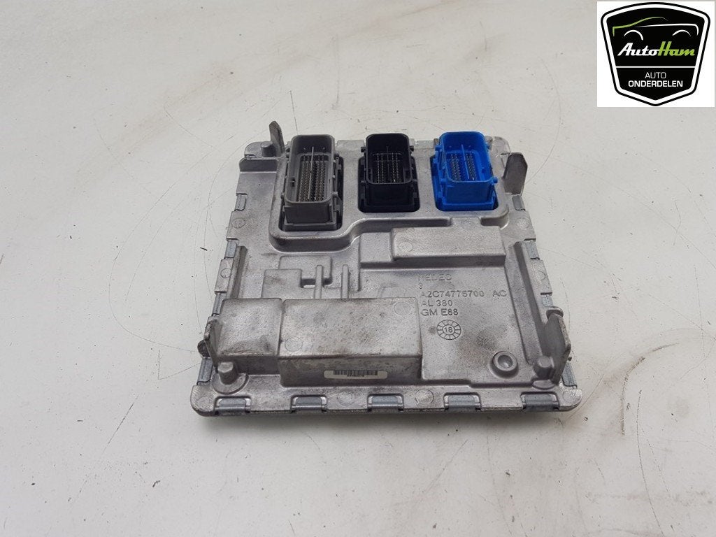 COMPUTER MOTOR Opel Insignia Sports Tourer (01-2017/-), Gebruikt, Opel, Opel Automobile GmbH, Kontakt-opel@opel.com