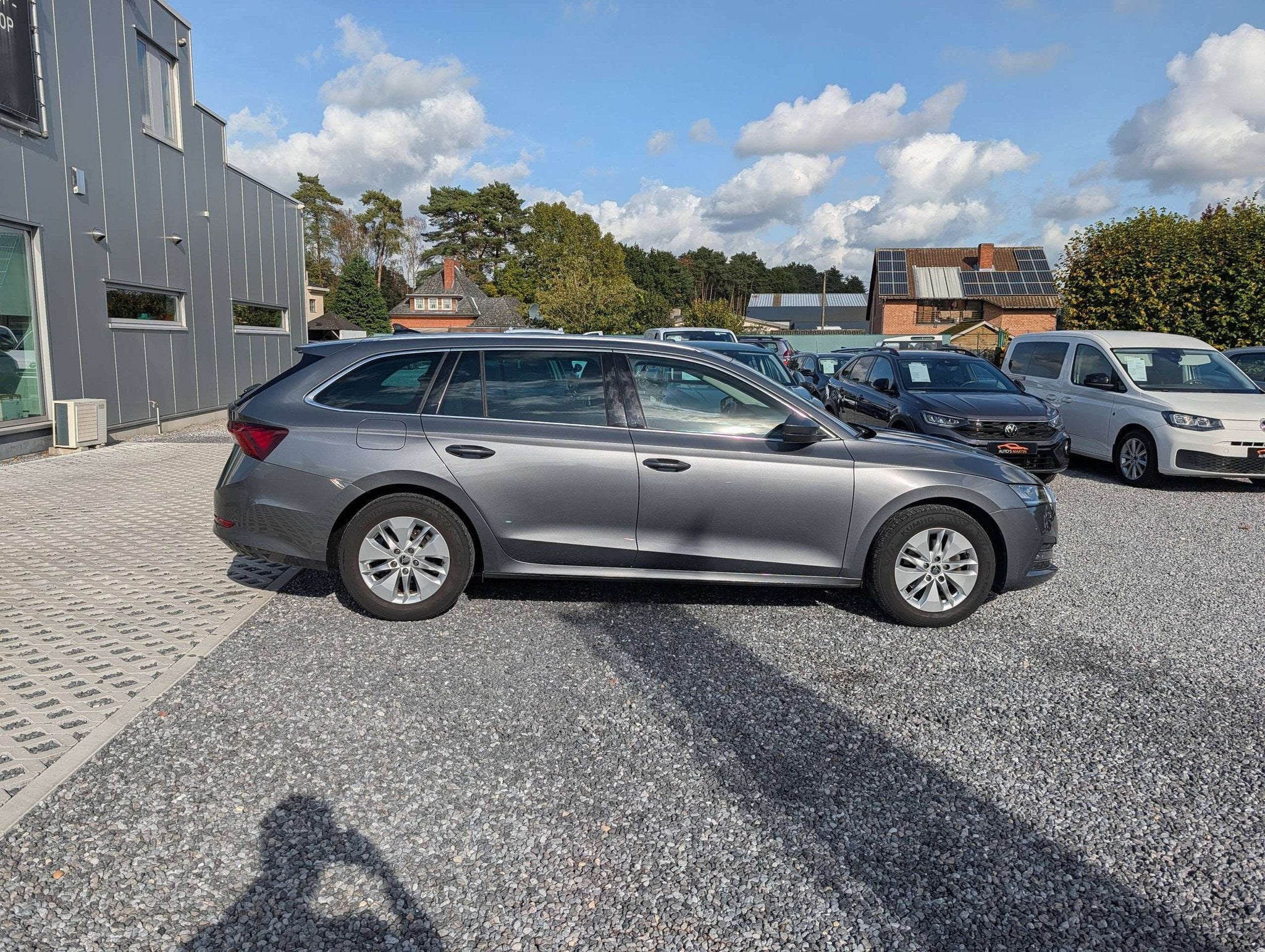 Skoda Octavia SW 2.0 TDi SCR DSG | NAVI/CARPLAY | ZETELVERWA, Auto's, Stof, Gebruikt, Euro 6, 4 cilinders