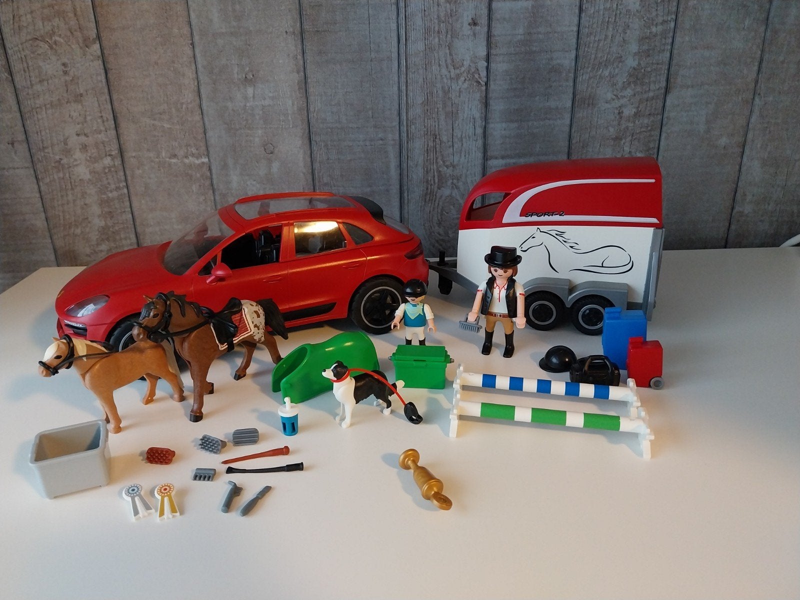 Playmobil porsche met paardentrailer, Enlèvement, Comme neuf