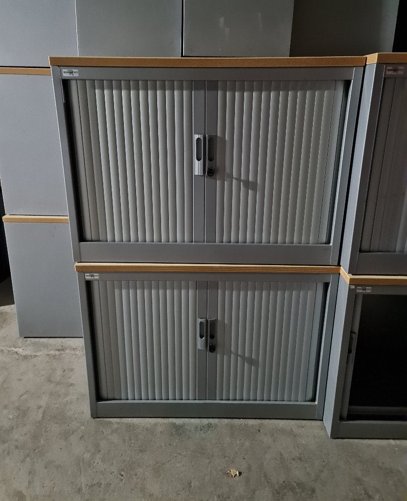 Professionele metalen gordijnkast 73x100x45, Ophalen of Verzenden, Zo goed als nieuw, Glas