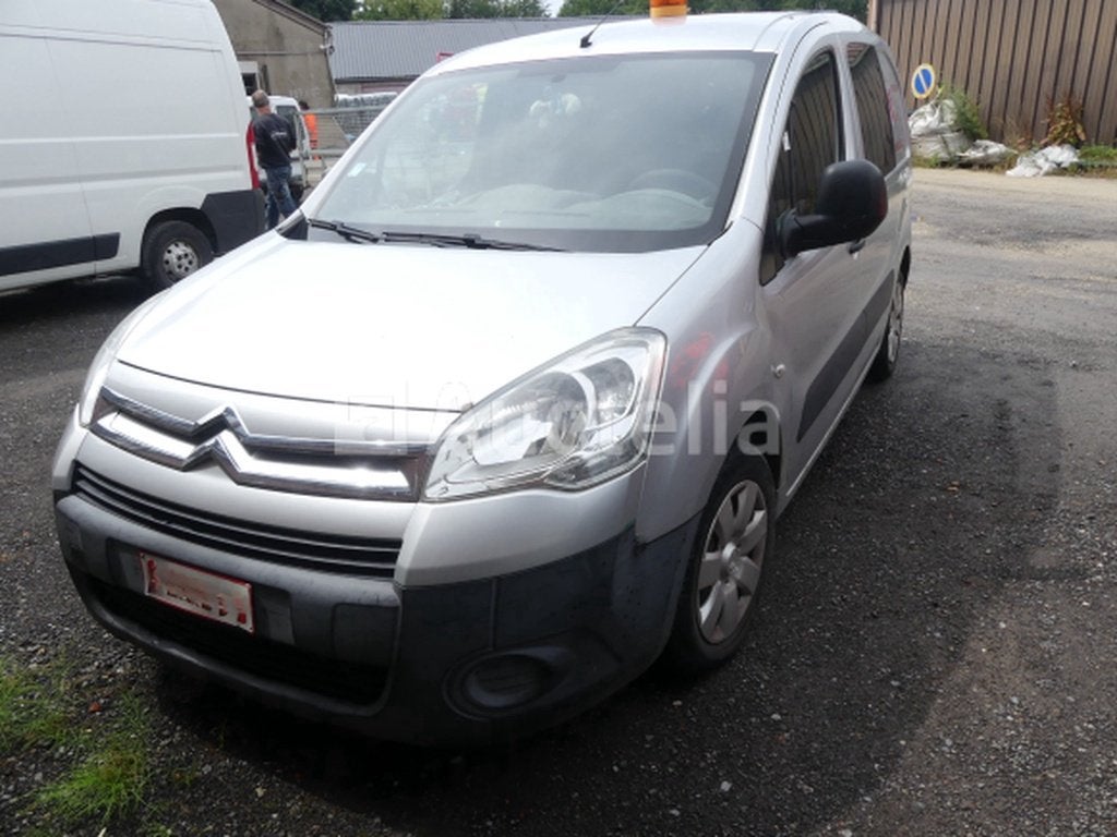 REF:633CAB - Camionnette Utilitaire Citroën Berlingo (2010-, Autos, Camionnettes & Utilitaires, Entreprise, Achat, Citroën, Autres carburants