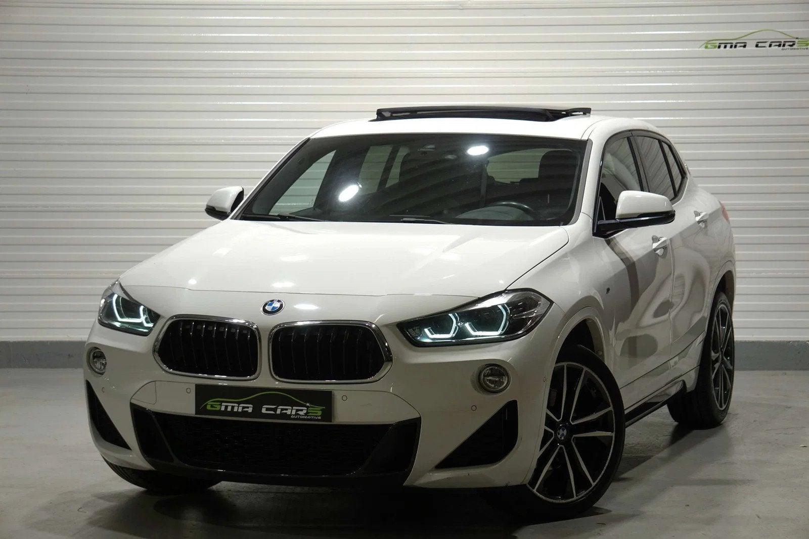 BMW X2 X2 2.0 d sDrive18 M Pack-Navi-Leder-Airco-PDC-Pano-Ga, Auto's, BMW, Wit, Leder, Bedrijf, 5 deurs
