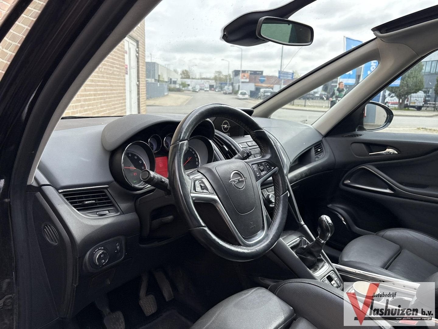 Opel Zafira Tourer 1.4 Cosmo 7 Persoons | Pano | Leder | Sto, Monovolume, Zwart, Bruin, Bedrijf