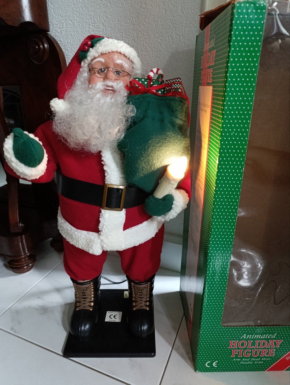 Holiday creations bewegende kerstman met kaars, Ophalen, Zo goed als nieuw