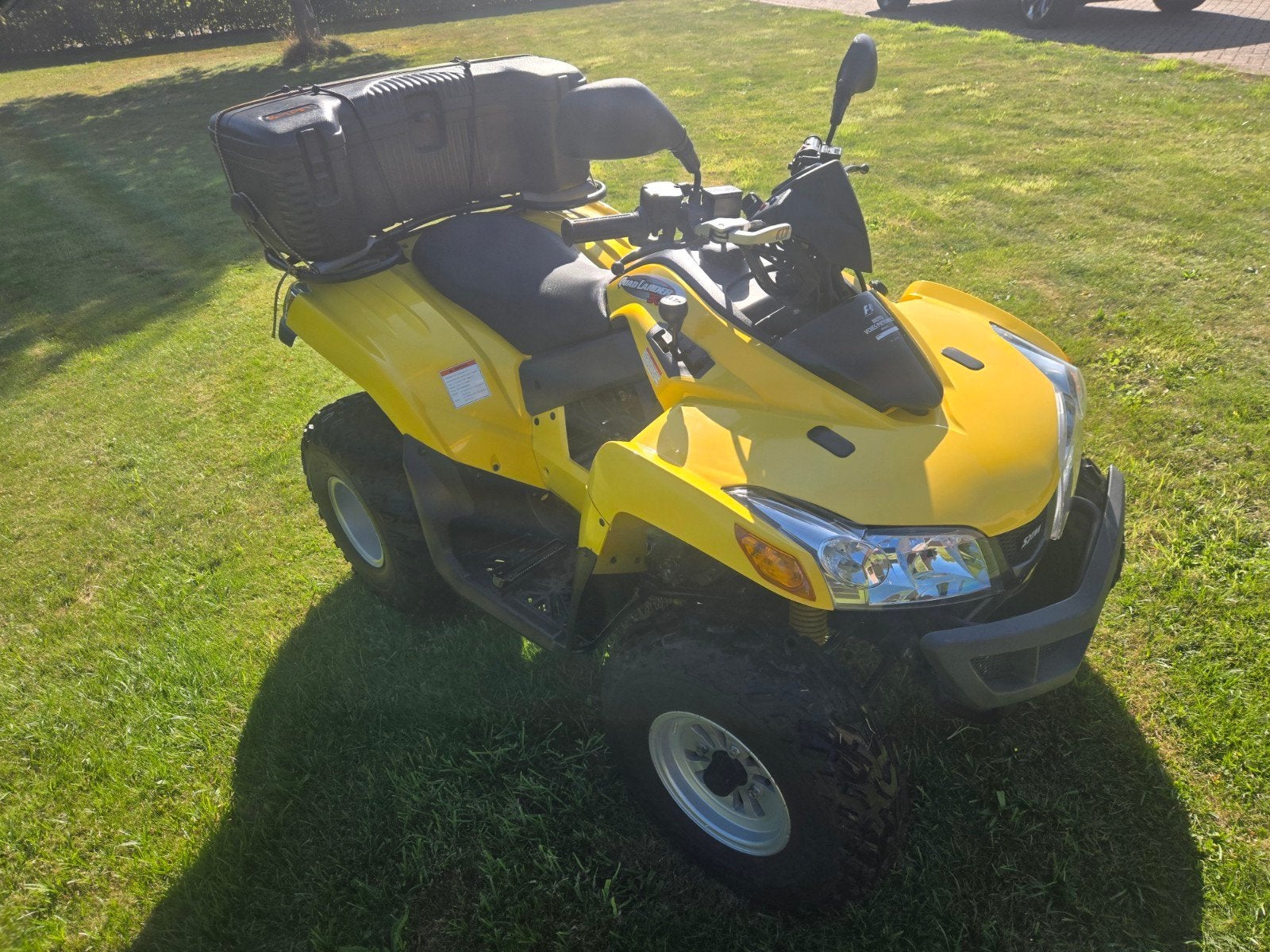 Sym quadlander 300s, Motoren, 1 cilinder, 300 cc