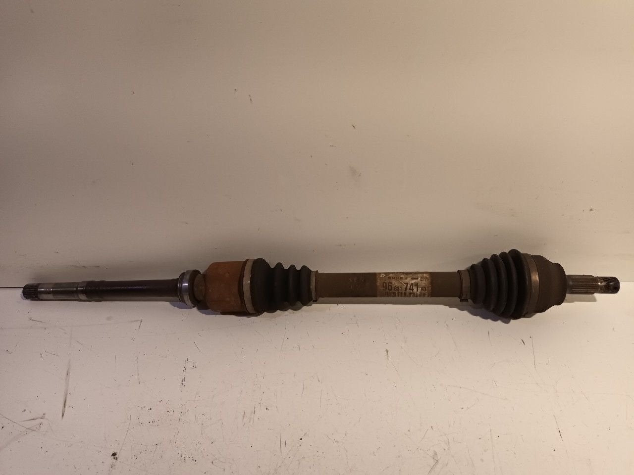 Aandrijfas rechts voor Citroën C3, Onderdelen@venauto.nl, Van der Ven Autorecycling B.V., Gebruikt, Ettenseweg 76, 4706 PB Roosendaal, The Netherlands