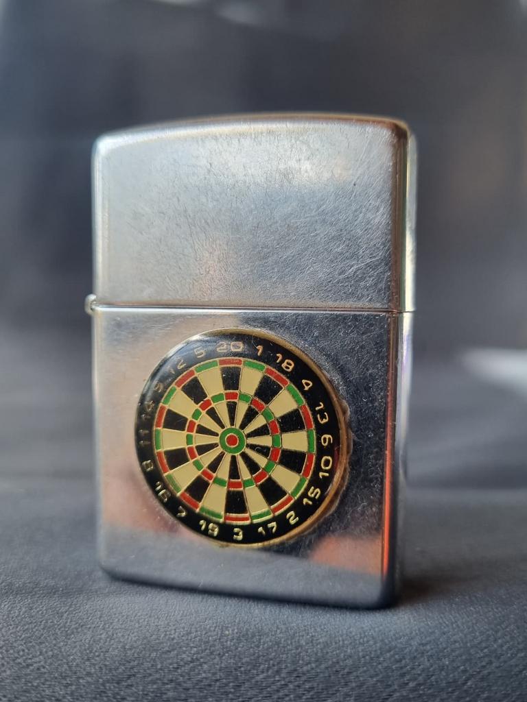 Jeu de fléchettes Zippo 1992, Envoi, Utilisé, Briquet
