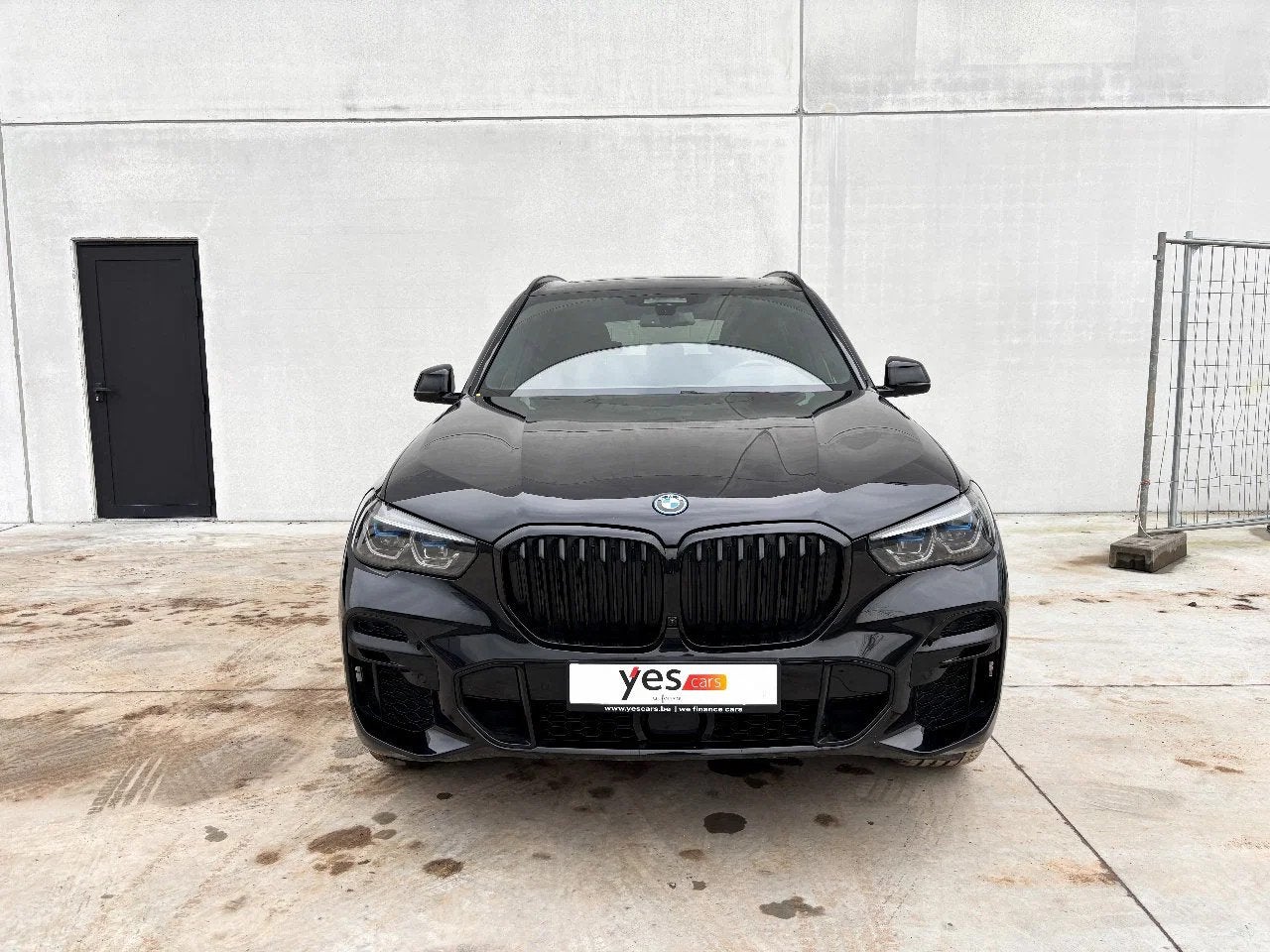 BMW X5 X5 45e xDrive | M-Pack (année de construction 2022), Autos, BMW, Cuir, Achat, Entreprise, 5 portes