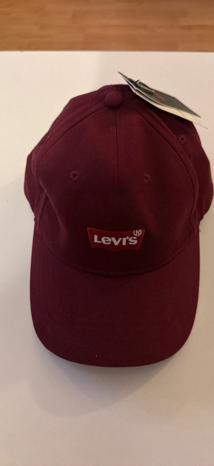Prachtige pet van het merk Levis in Bordeaux (standaardmaat), Ophalen