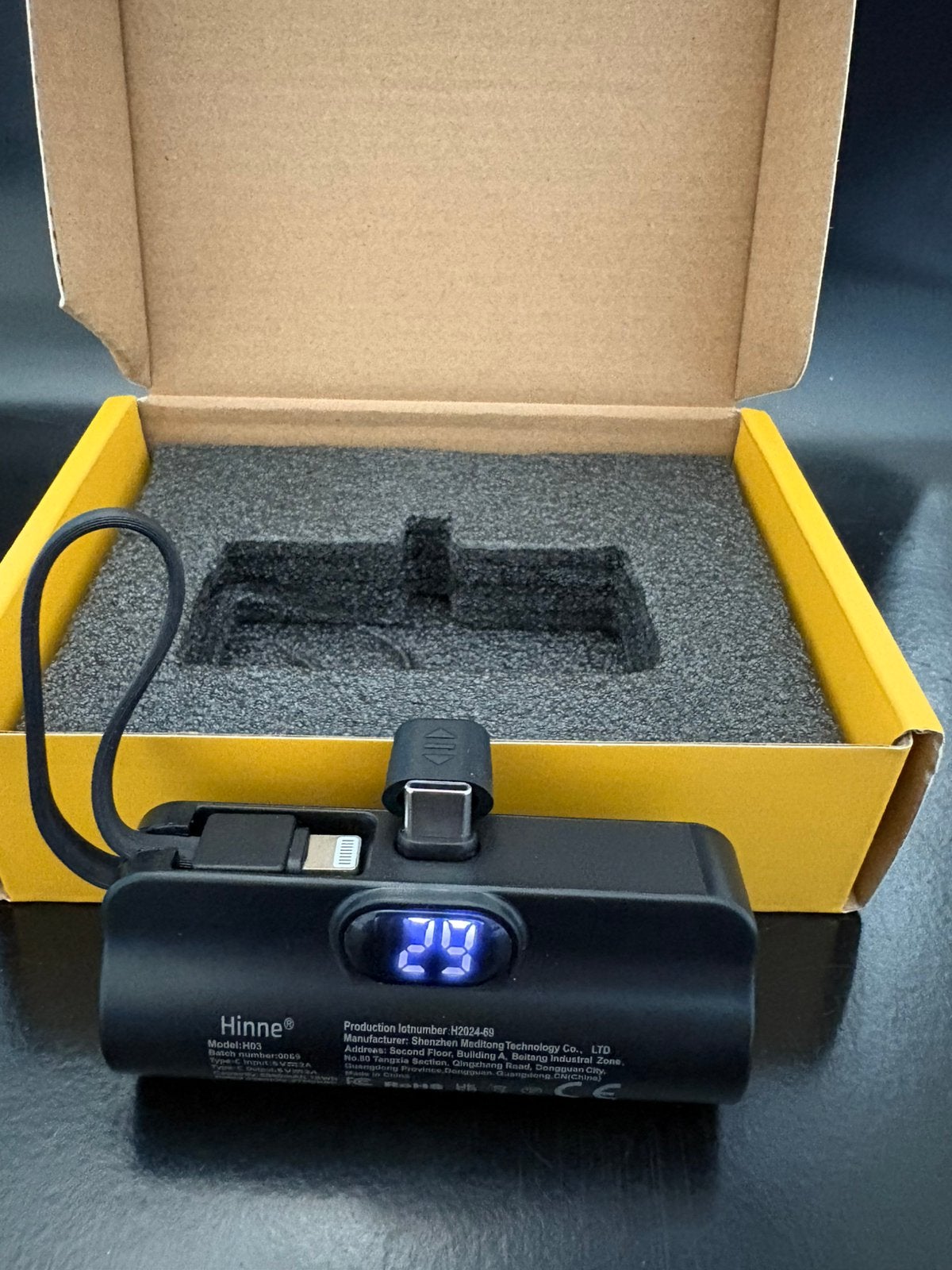 Powerbank 5000 mAH, Telecommunicatie, Powerbanks, Ophalen of Verzenden, Nieuw