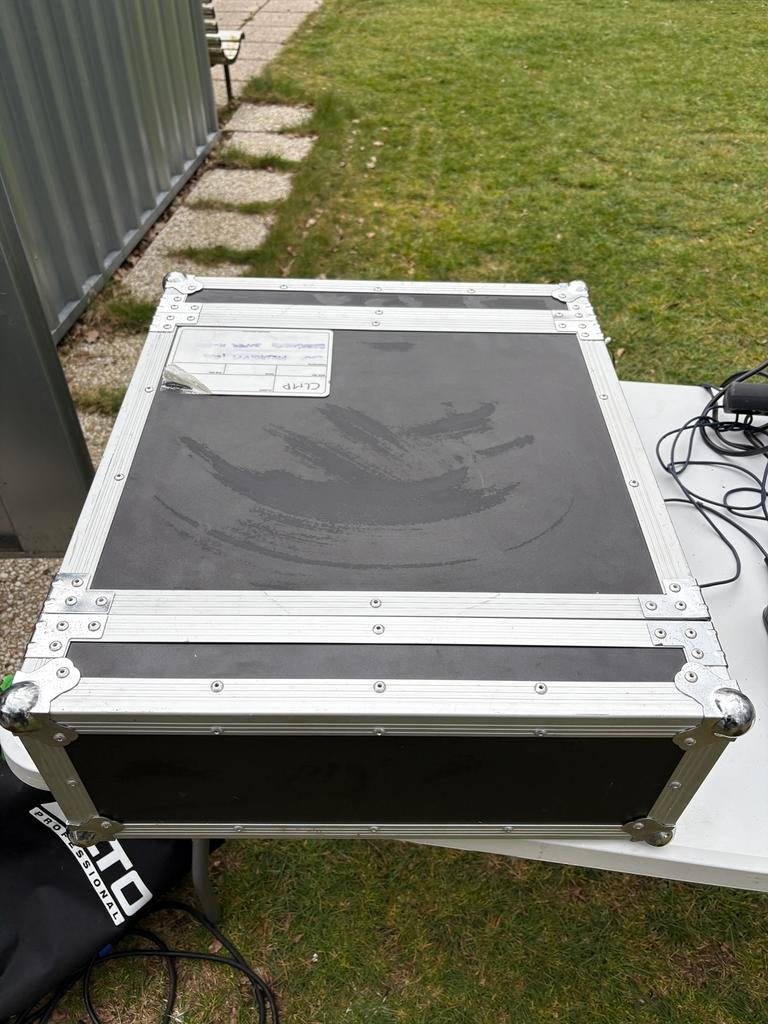 4U Flightcase, Muziek en Instrumenten, Ophalen, Zo goed als nieuw, Flightcase