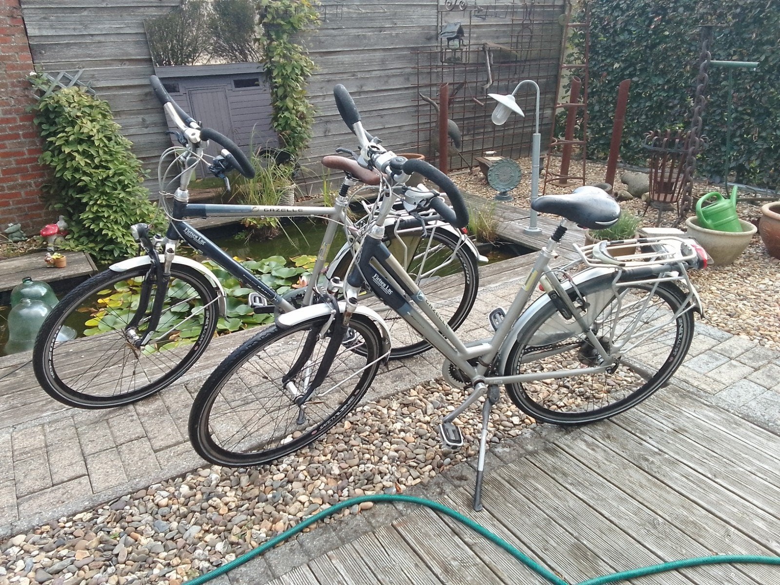 koppel gazelle fietsen dames en heren, Enlèvement, Gazelle, Vitesses
